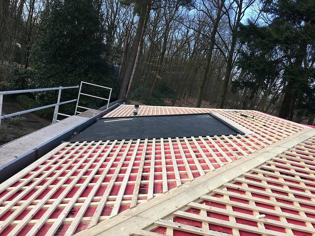 Zonnepanelen integreren in uw dak
